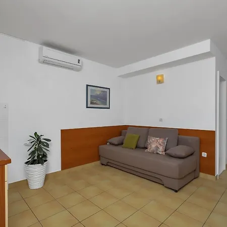 Marija * Tučepi